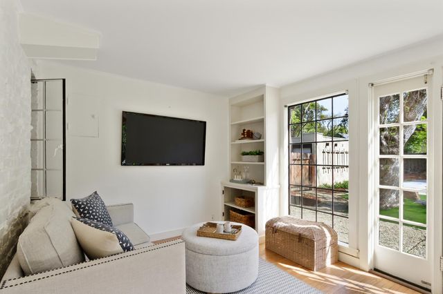 53 College Pk, Davis, CA 95616