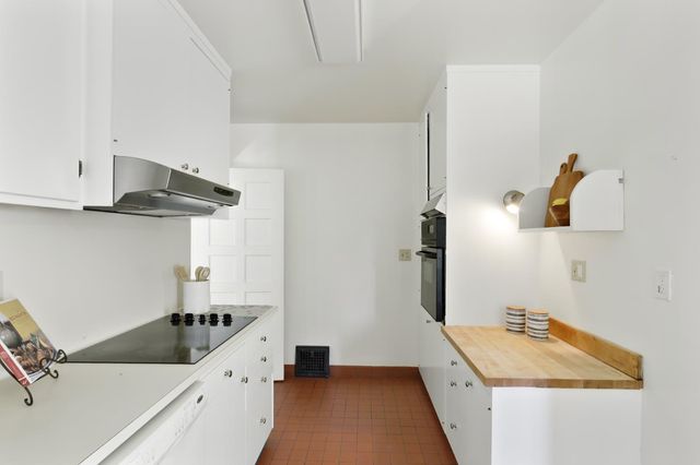 53 College Pk, Davis, CA 95616