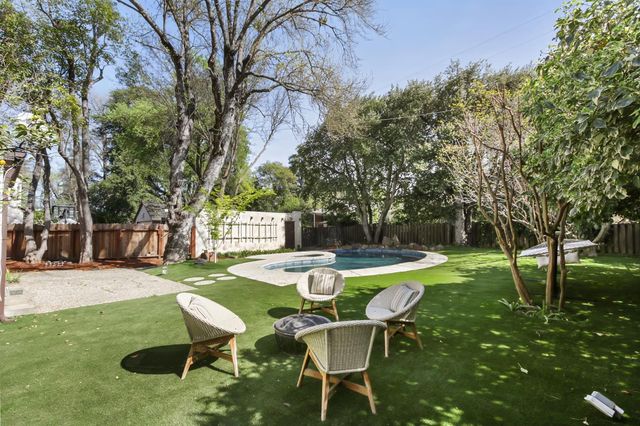 53 College Pk, Davis, CA 95616