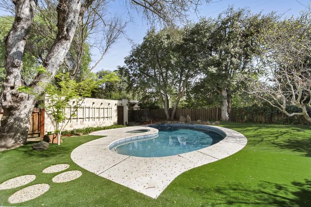 53 College Pk, Davis, CA 95616