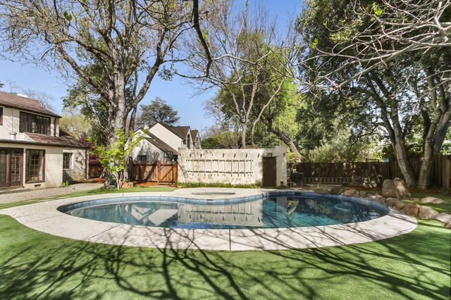 53 College Pk, Davis, CA 95616