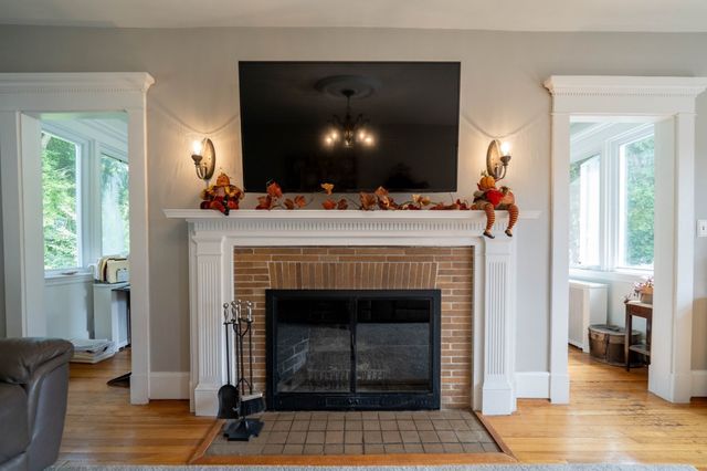 55 Akin St, Fairhaven, MA 02719