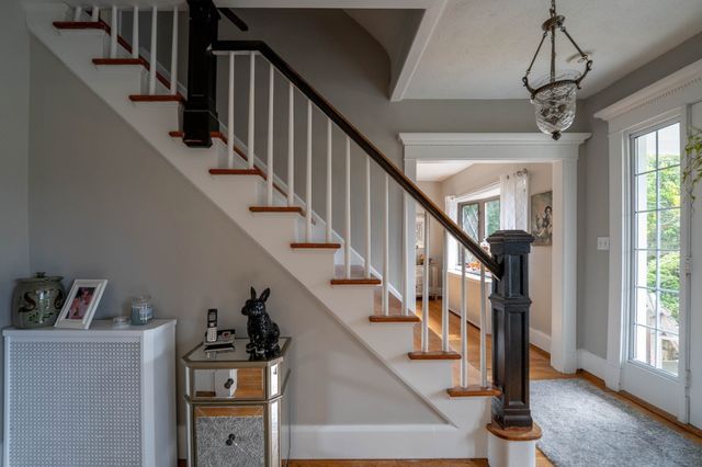 55 Akin St, Fairhaven, MA 02719