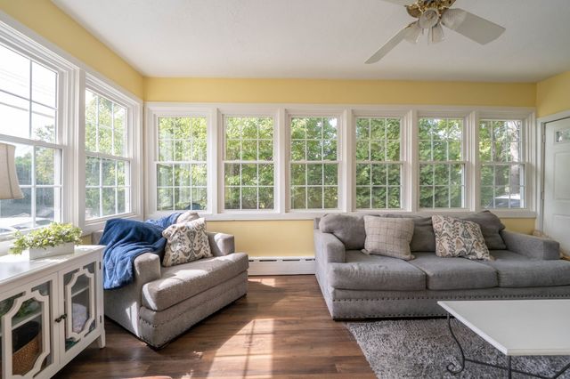55 Akin St, Fairhaven, MA 02719