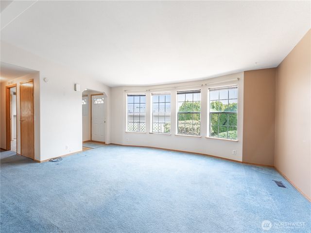 914 Meadowridge Dr., Wenatchee, WA 98801