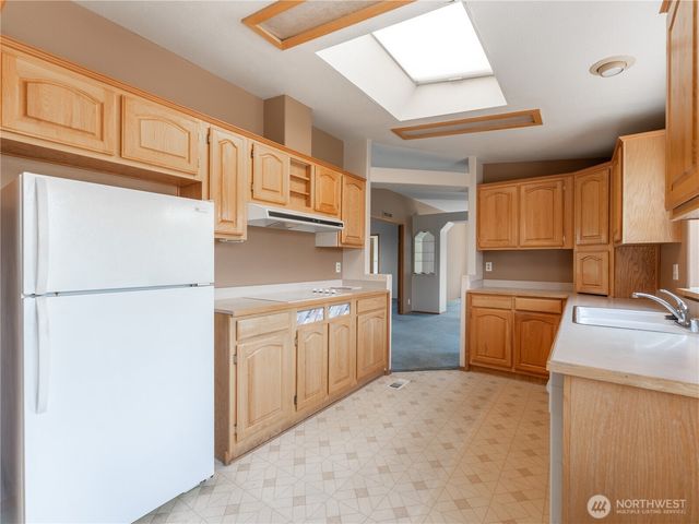 914 Meadowridge Dr., Wenatchee, WA 98801