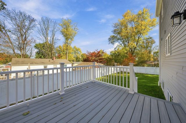 38 Bell, Nashua, NH 03064