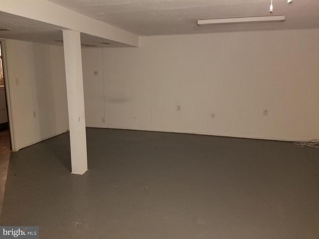 87 MOORES LN, Smyrna, DE 19977