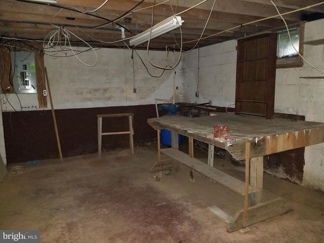 87 MOORES LN, Smyrna, DE 19977