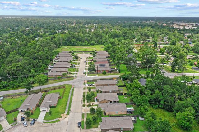8802 Shady Vista Lane, Houston, TX 77028