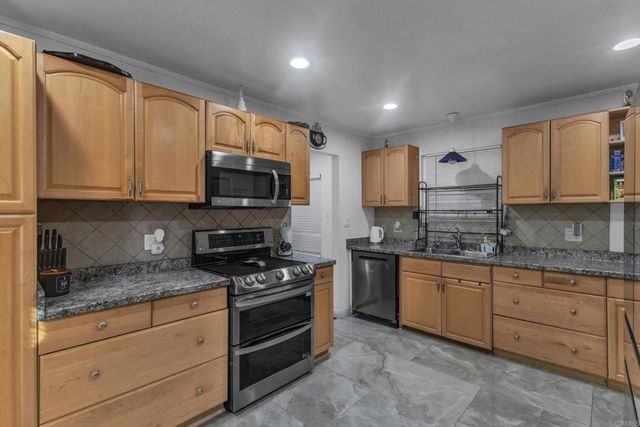 133 N Stephanie Ln, El Cajon, CA 92019