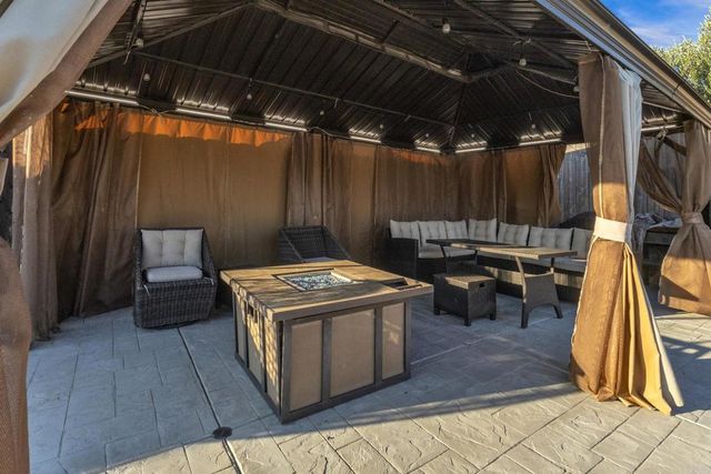 133 N Stephanie Ln, El Cajon, CA 92019