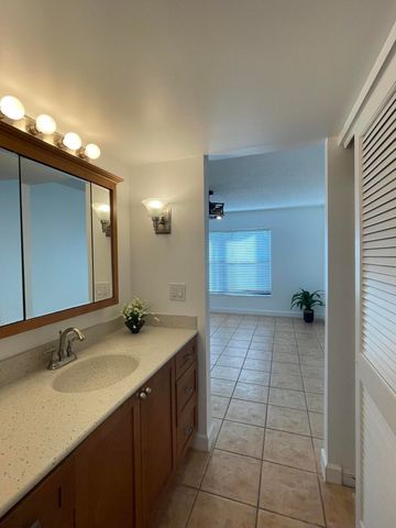 896 N Federal Highway 431, Lantana, FL 33462