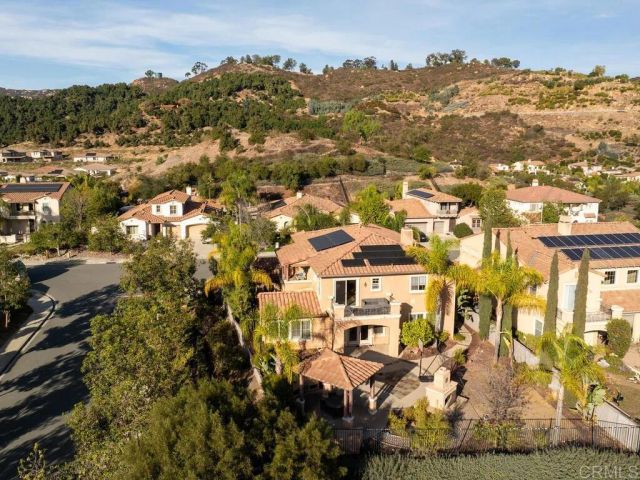 2509 Honeybell Lane, Escondido, CA 92027