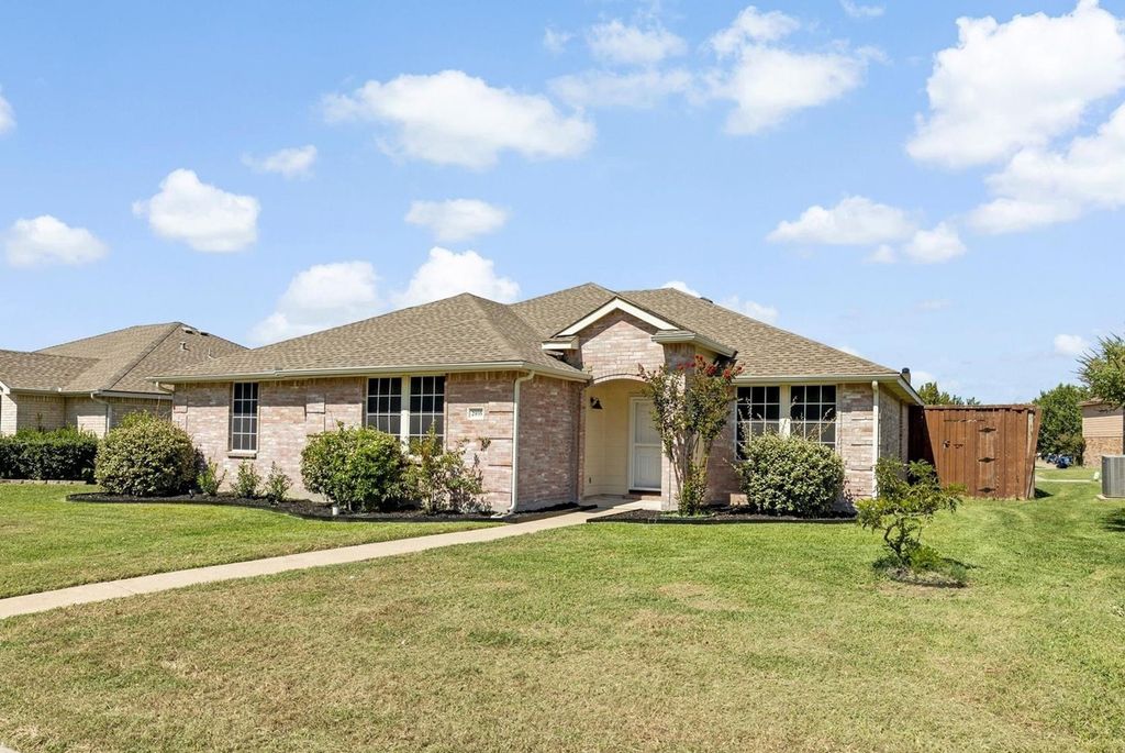 2935 Glendale Drive, Wylie, TX 75098