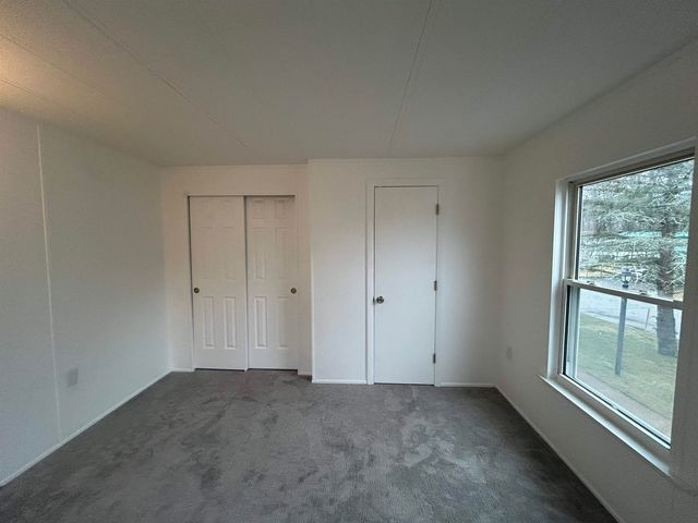 609 Sherwood Glen, Somersworth, NH 03878