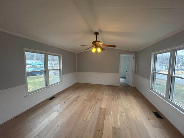 609 Sherwood Glen, Somersworth, NH 03878