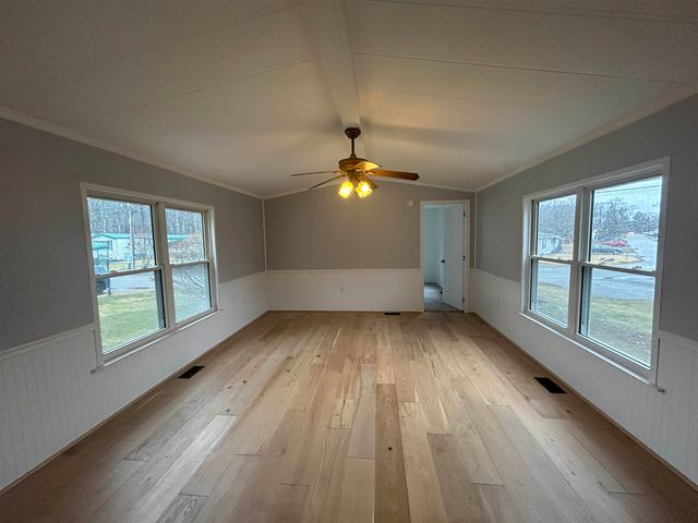 609 Sherwood Glen, Somersworth, NH 03878