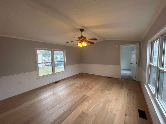 609 Sherwood Glen, Somersworth, NH 03878