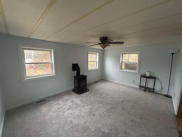 609 Sherwood Glen, Somersworth, NH 03878