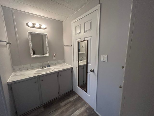 609 Sherwood Glen, Somersworth, NH 03878