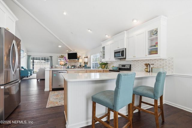 2578 HORN Street, Jacksonville Beach, FL 32250