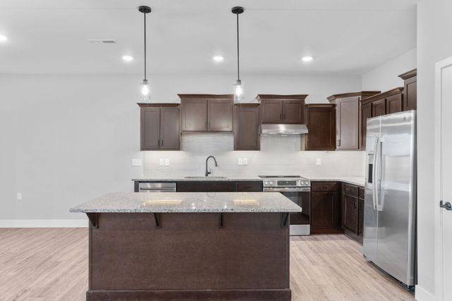 5955 S Farm Road 163 209a, Springfield, MO 65810