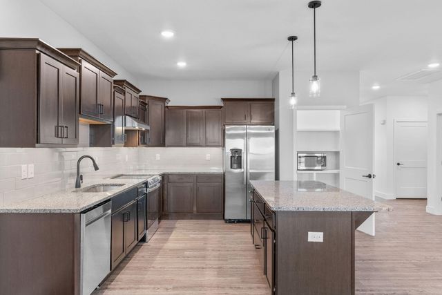 5955 S Farm Road 163 209a, Springfield, MO 65810