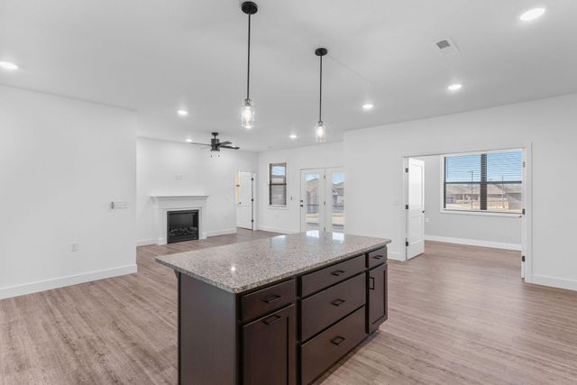 5955 S Farm Road 163 209a, Springfield, MO 65810