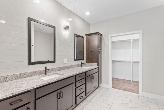 5955 S Farm Road 163 209a, Springfield, MO 65810