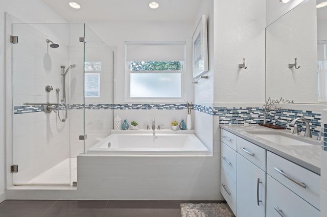 5336 Moon Shadow DR, Austin, TX 78735