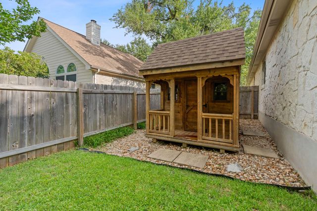 5336 Moon Shadow DR, Austin, TX 78735