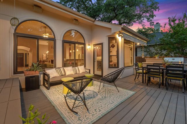 5336 Moon Shadow DR, Austin, TX 78735