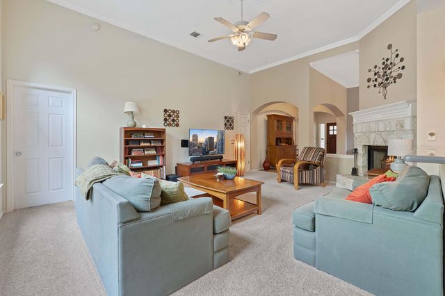 5336 Moon Shadow DR, Austin, TX 78735