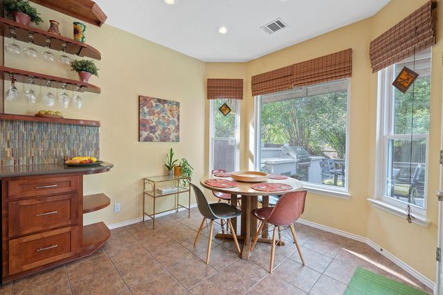 5336 Moon Shadow DR, Austin, TX 78735