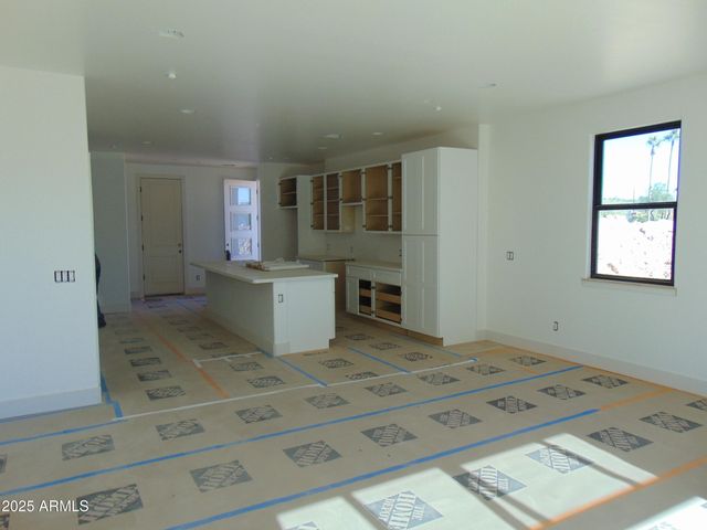 11430 N SAGUARO Boulevard, Fountain Hills, AZ 85268