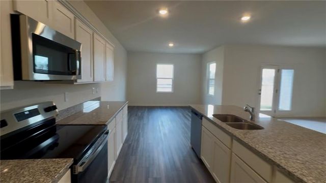 326 Bandimere Pkwy, Dallas, GA 30157