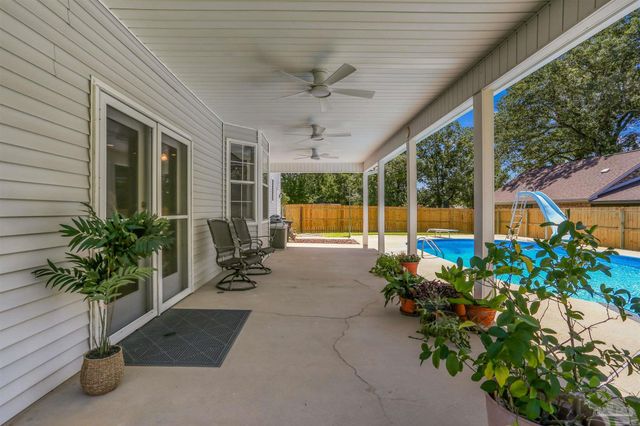 968 Fleming Cir, Pensacola, FL 32514