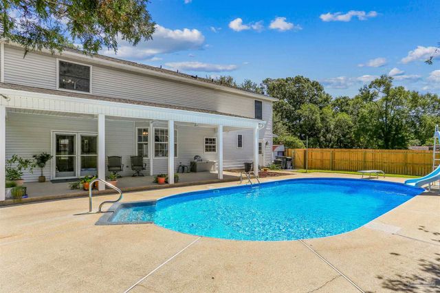 968 Fleming Cir, Pensacola, FL 32514