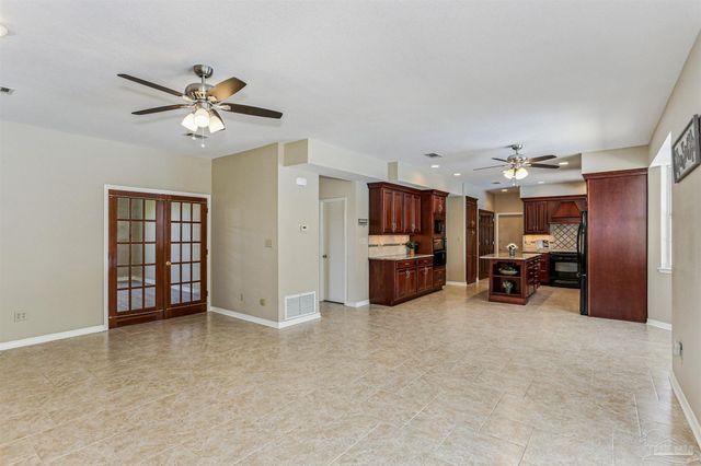 968 Fleming Cir, Pensacola, FL 32514