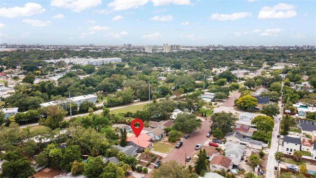 6250 5TH AVENUE S, St Petersburg, FL 33707