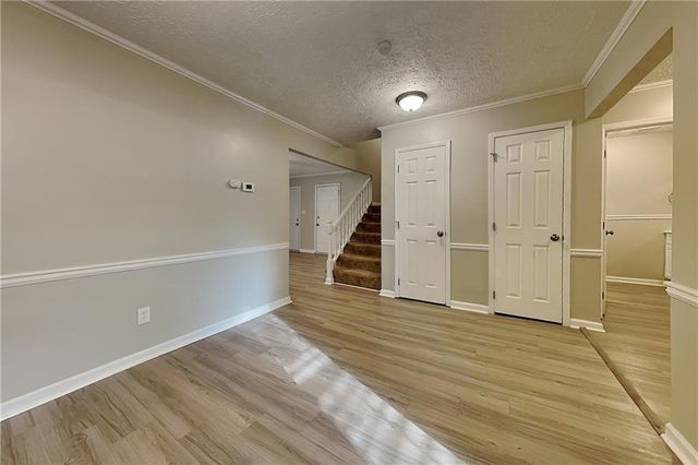 2075 Pinella Drive, Grayson, GA 30017