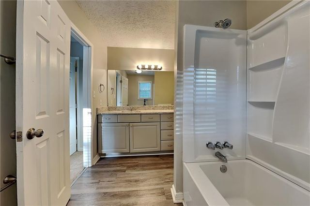 2075 Pinella Drive, Grayson, GA 30017