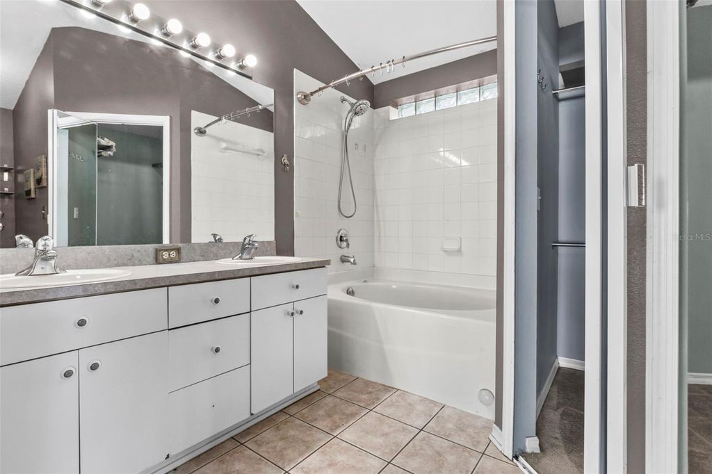 Image 15 of property listing at 1239 AVONWOOD COURT, Lutz, FL 33559