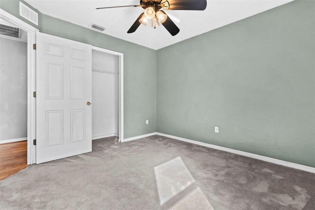 Image 22 of property listing at 1239 AVONWOOD COURT, Lutz, FL 33559