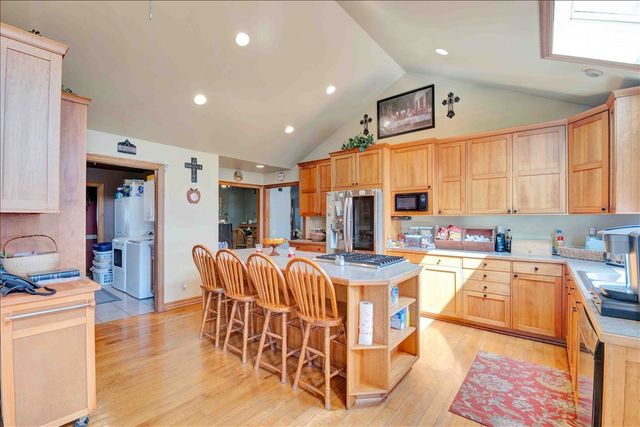 17207 Chase Road, Dekalb, IL 60115