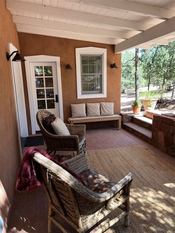 15 Toltec Road, Santa Fe, NM 87505