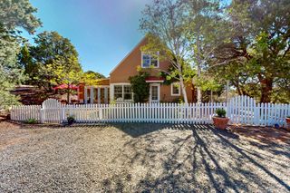 15 Toltec Road, Santa Fe, NM 87505