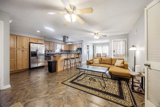 2890 RANDY CV, Memphis, TN 38118