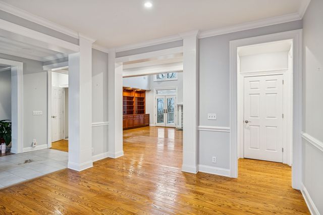 1010 Street Rd, Kingston Springs, TN 37082